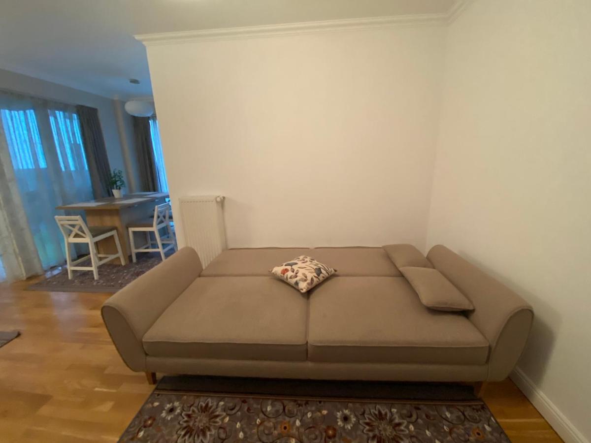 Lunafan Apartment Cluj-Napoca Eksteriør billede